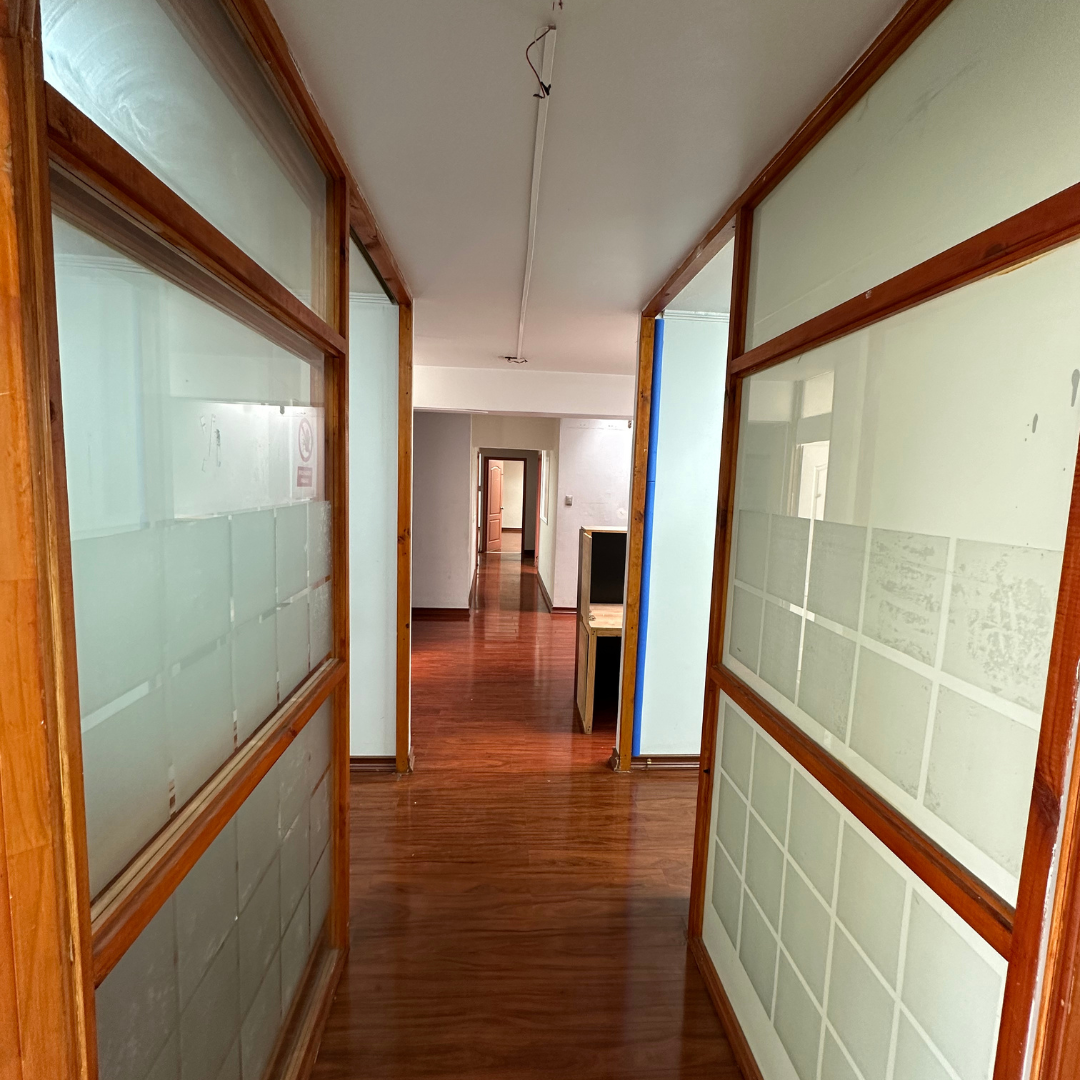Venta o Arriendo Oficina Edificio Manquimáhuida - Concepción.