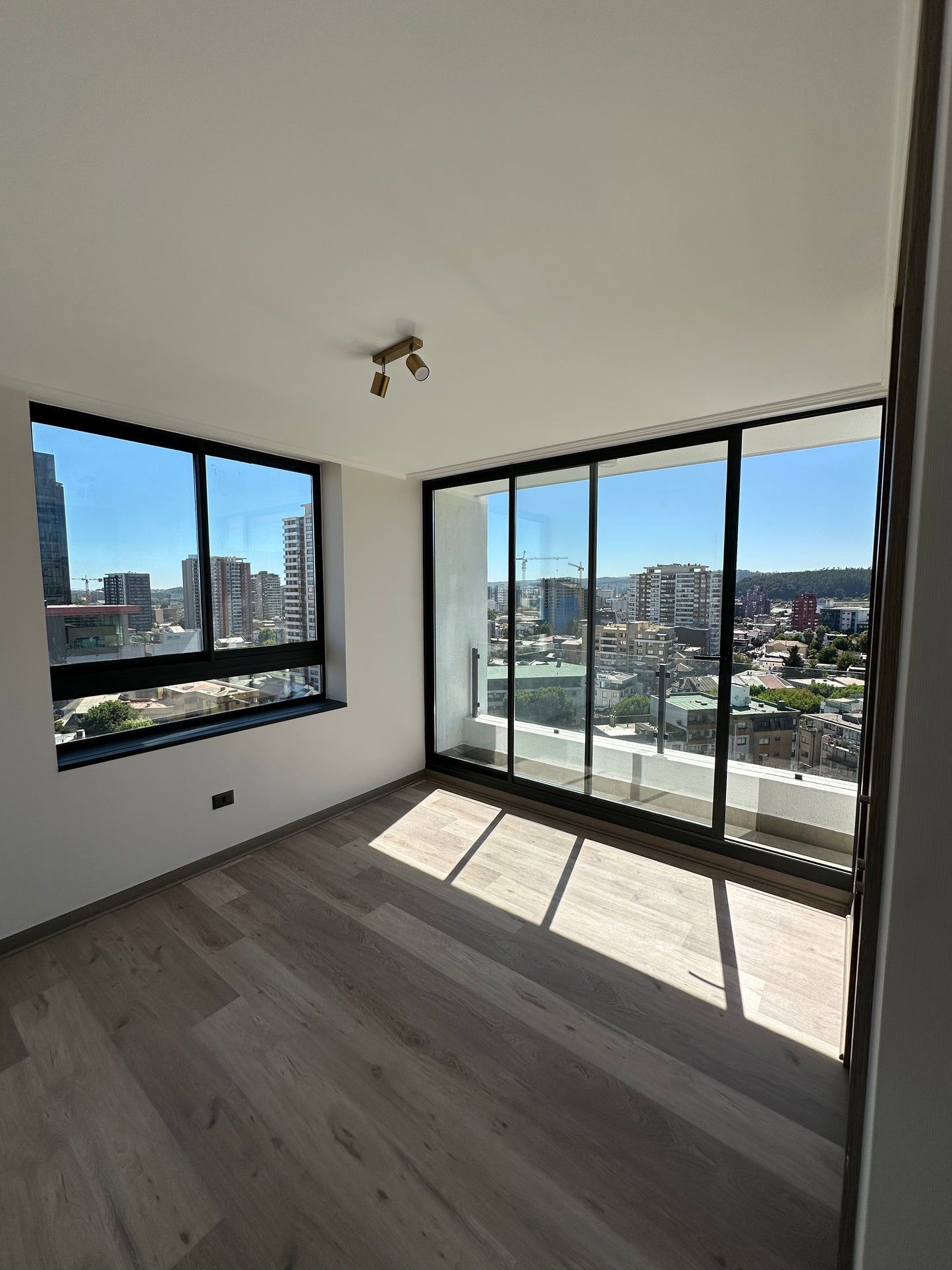 Arriendo Dpto Edificio Tucapel - Centro de Concepción