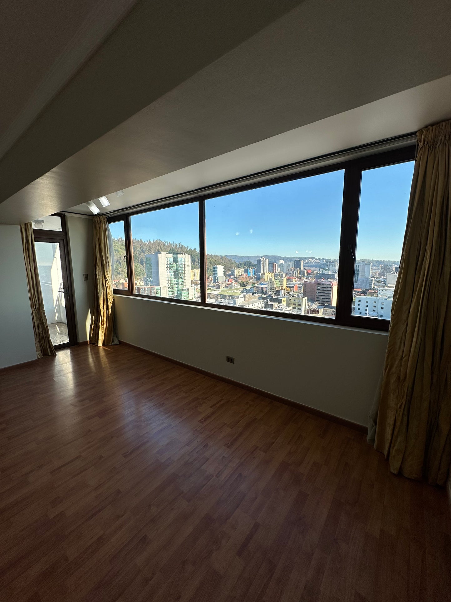 Departamento - Oficina Edificio Amanecer - Centro De Concepción