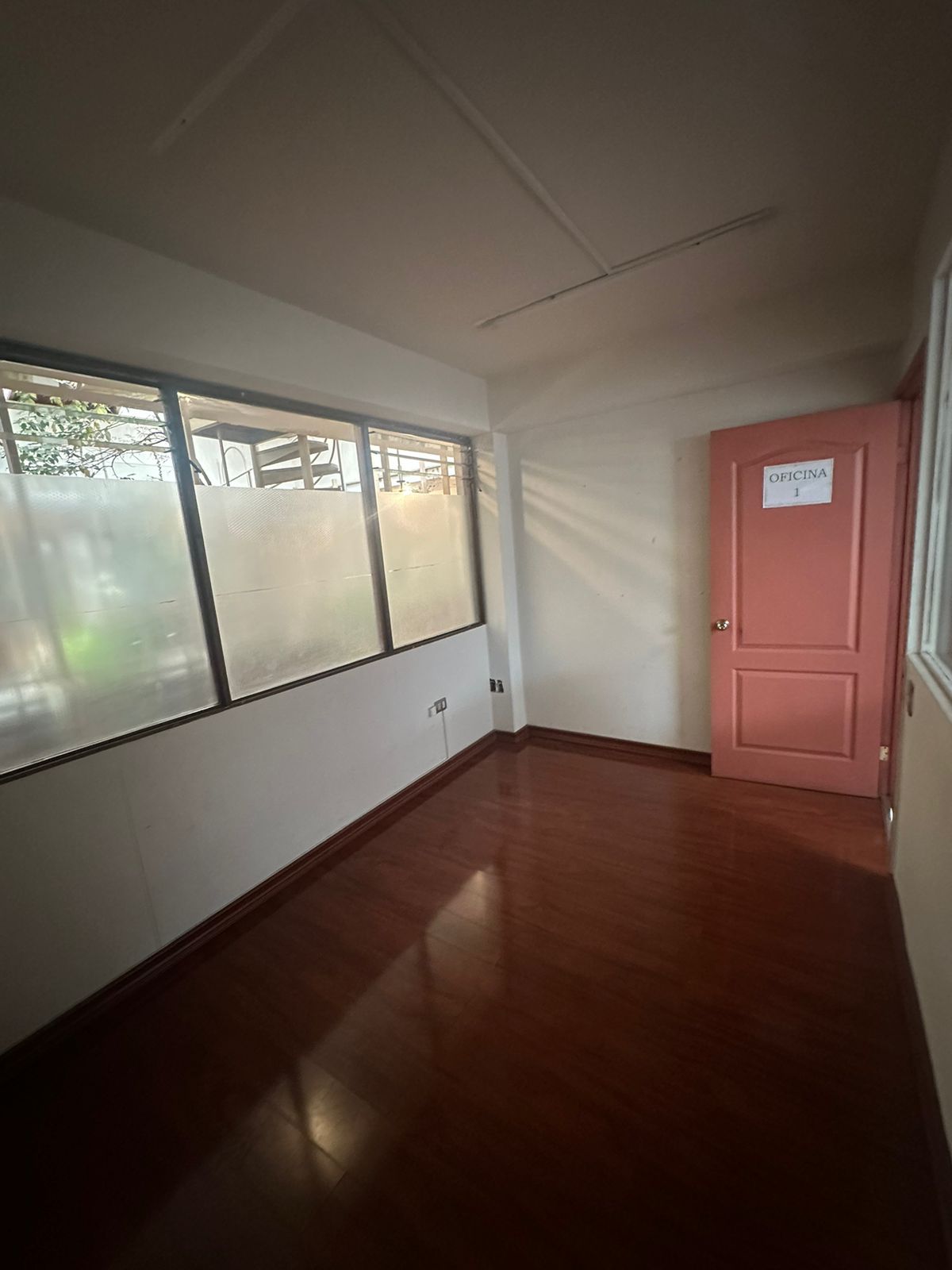 Venta o Arriendo Oficina Edificio Manquimáhuida - Concepción.