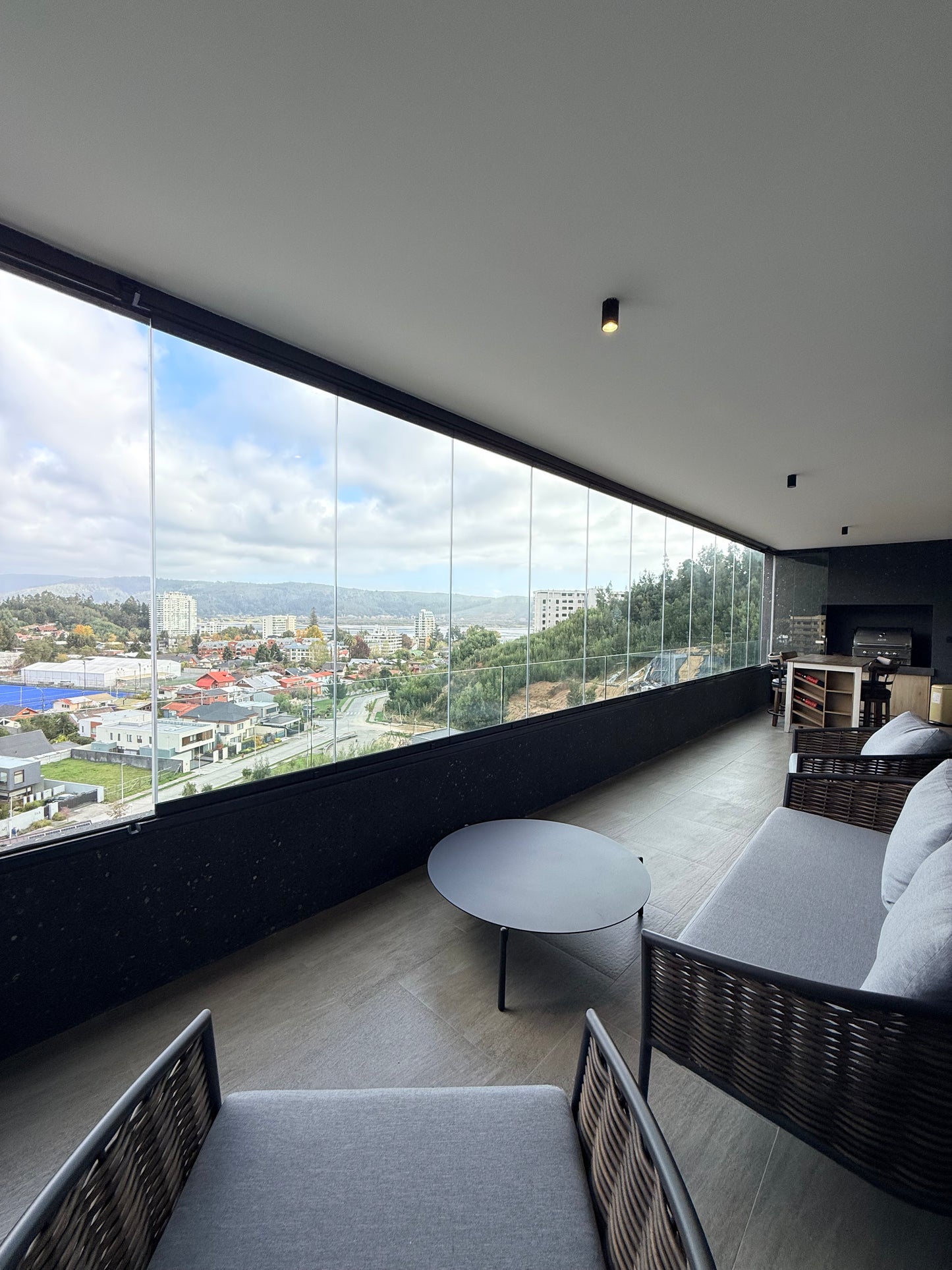 Departamento Nuevo y Amoblado – Edificio J, Quinta Junge