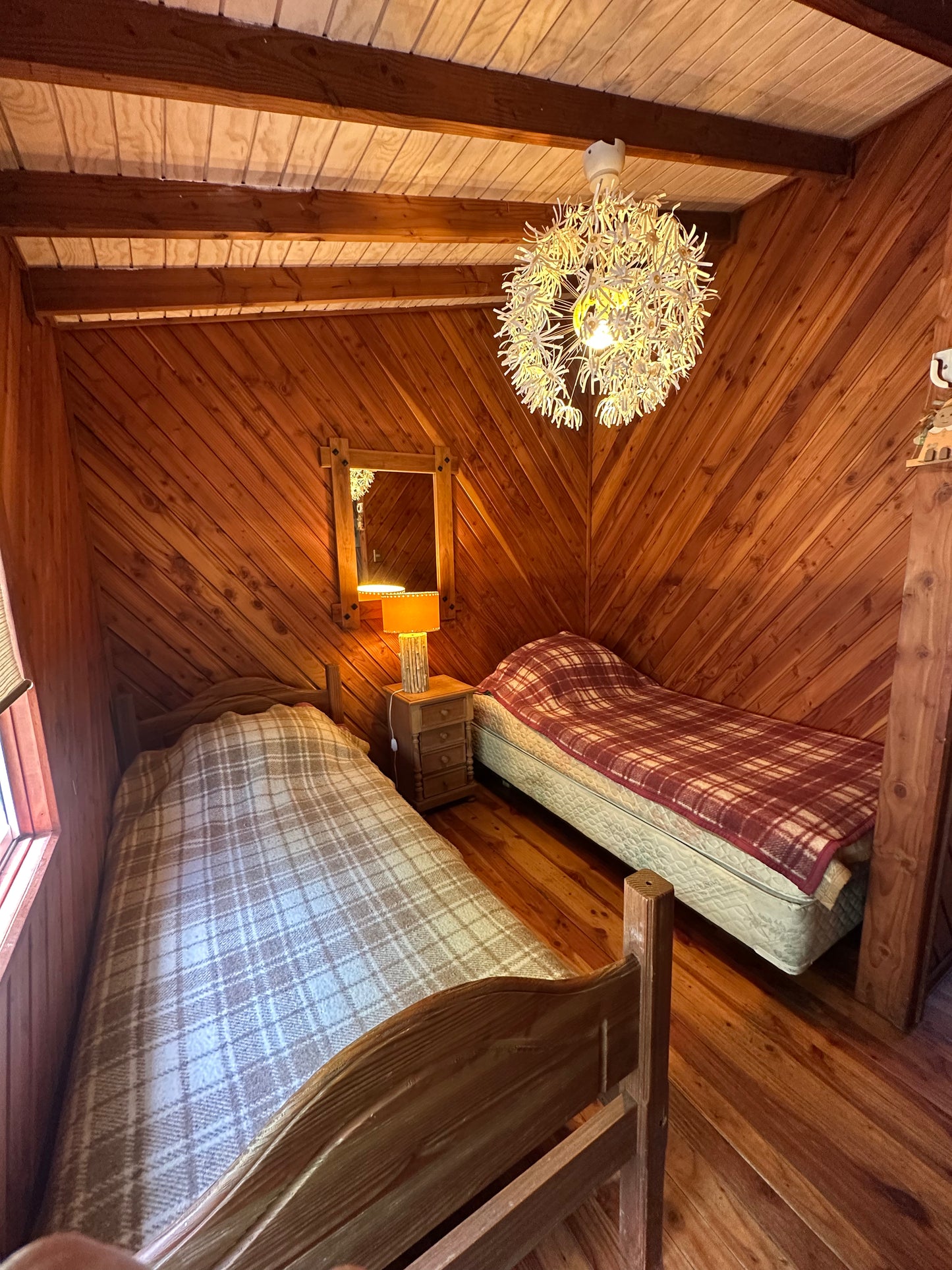 Casa frente al Lago Caburgua con playa privada