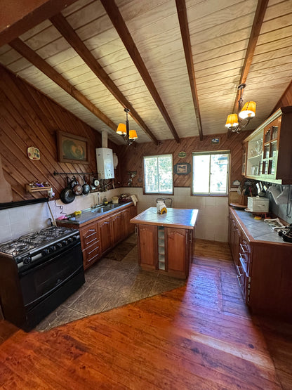 Casa frente al Lago Caburgua con playa privada