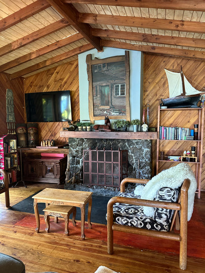 Casa frente al Lago Caburgua con playa privada
