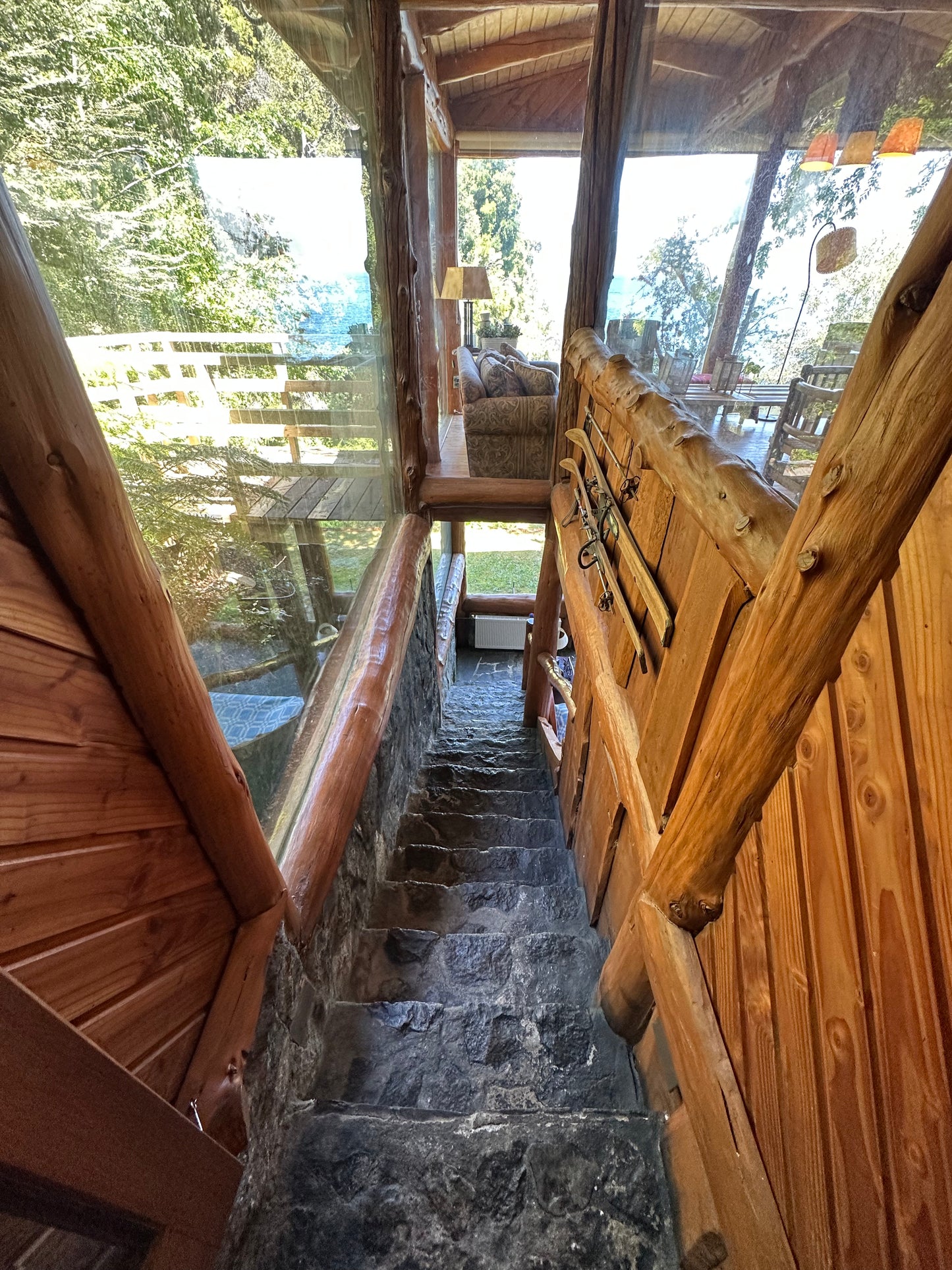 Casa frente al Lago Caburgua con playa privada